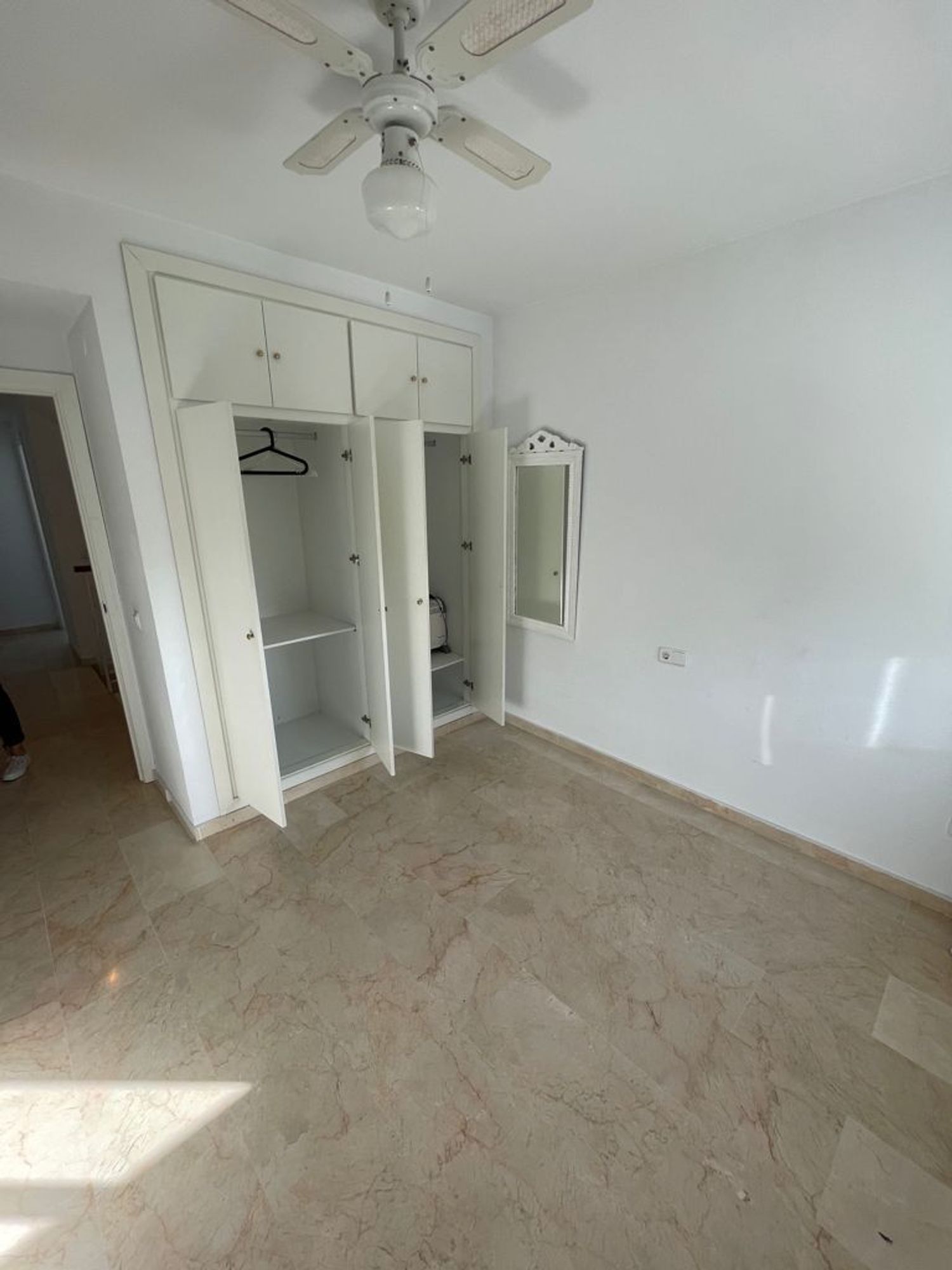 Chalet adosado en Limonar - Foto 7