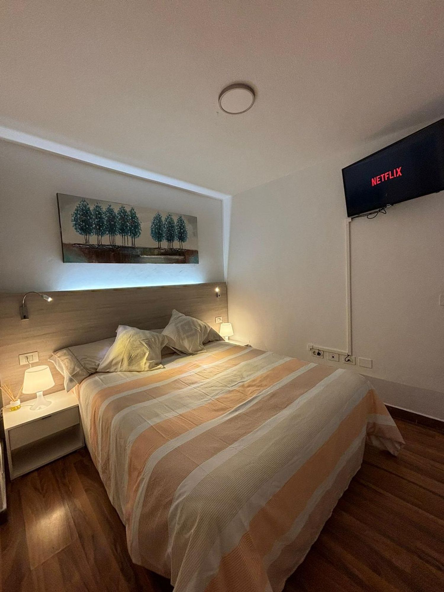 Piso en calle Buganvilla, 1 - Foto 1