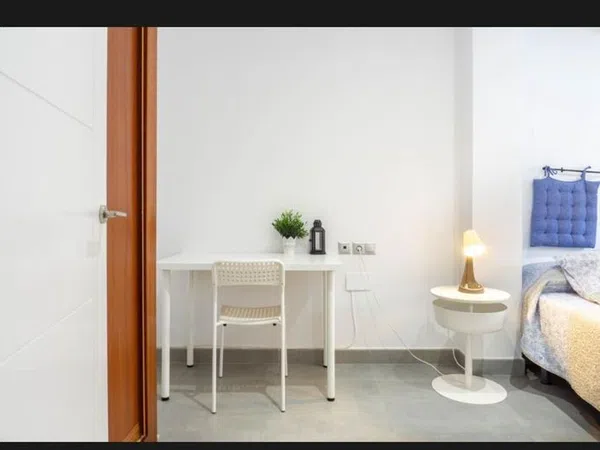 Piso en Calle Don Juan de Austria - Foto 18