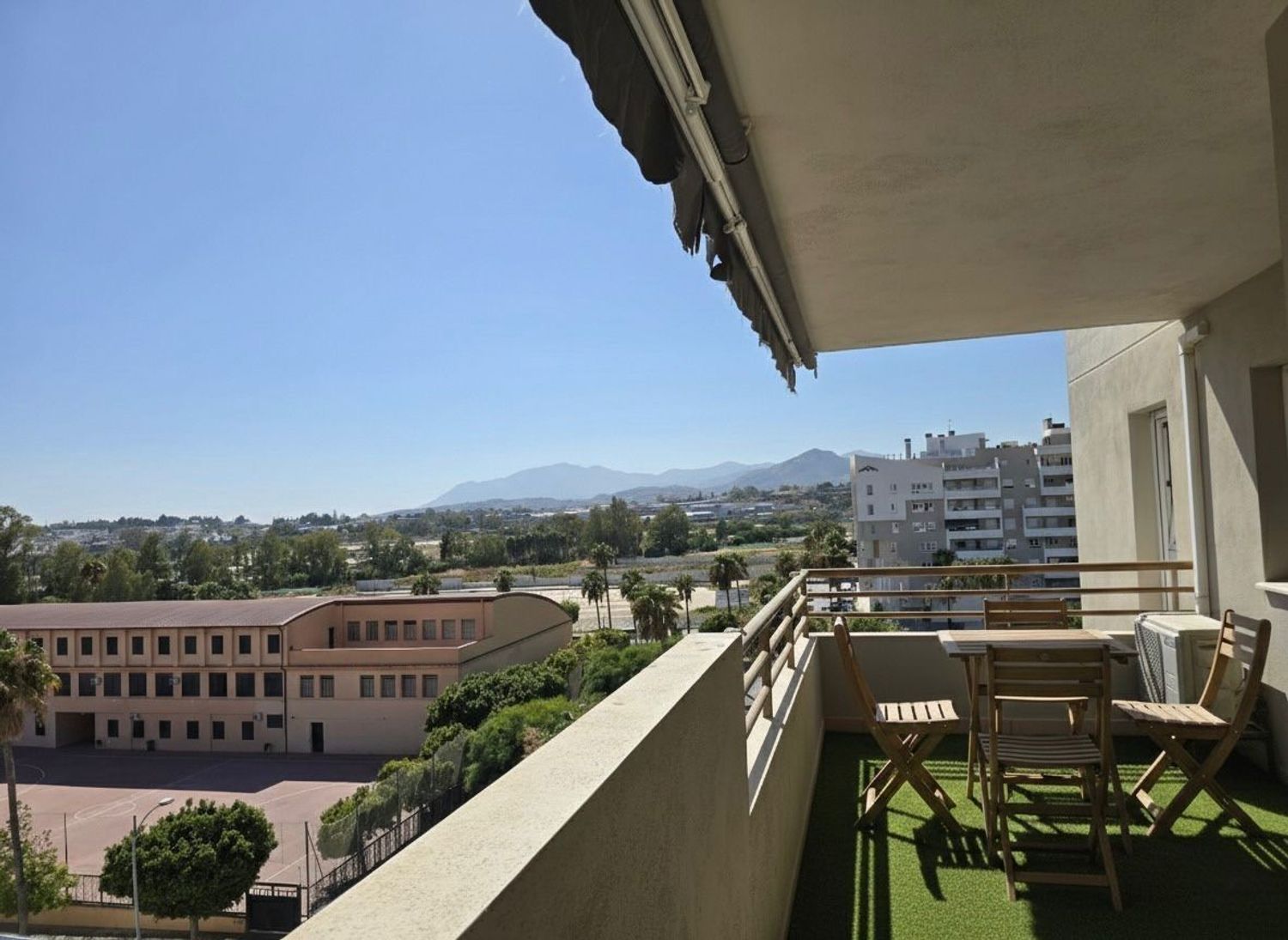 Piso en calle Sor Juana Ines de la Cruz, 1 - Foto 1