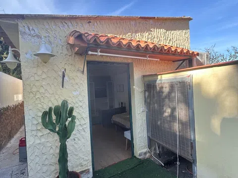 Estudio en calle Margaritas, 8