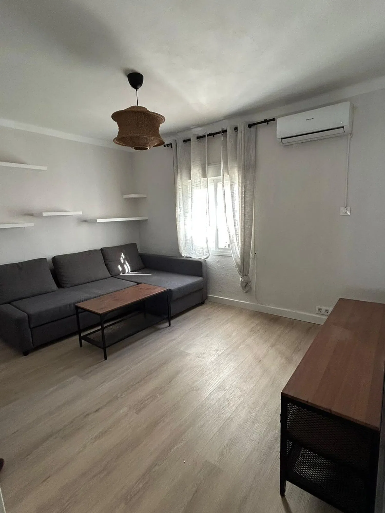 Piso en calle Girasol, 1 - Foto 1