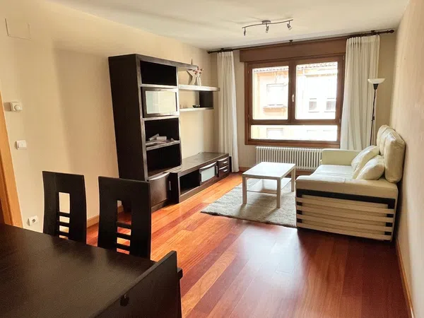 Piso en Calle Navas de Tolosa, 5, Santa Barbara-Barriada Yagüe, Santa Barbara-Barriada Yagüe - Foto 1