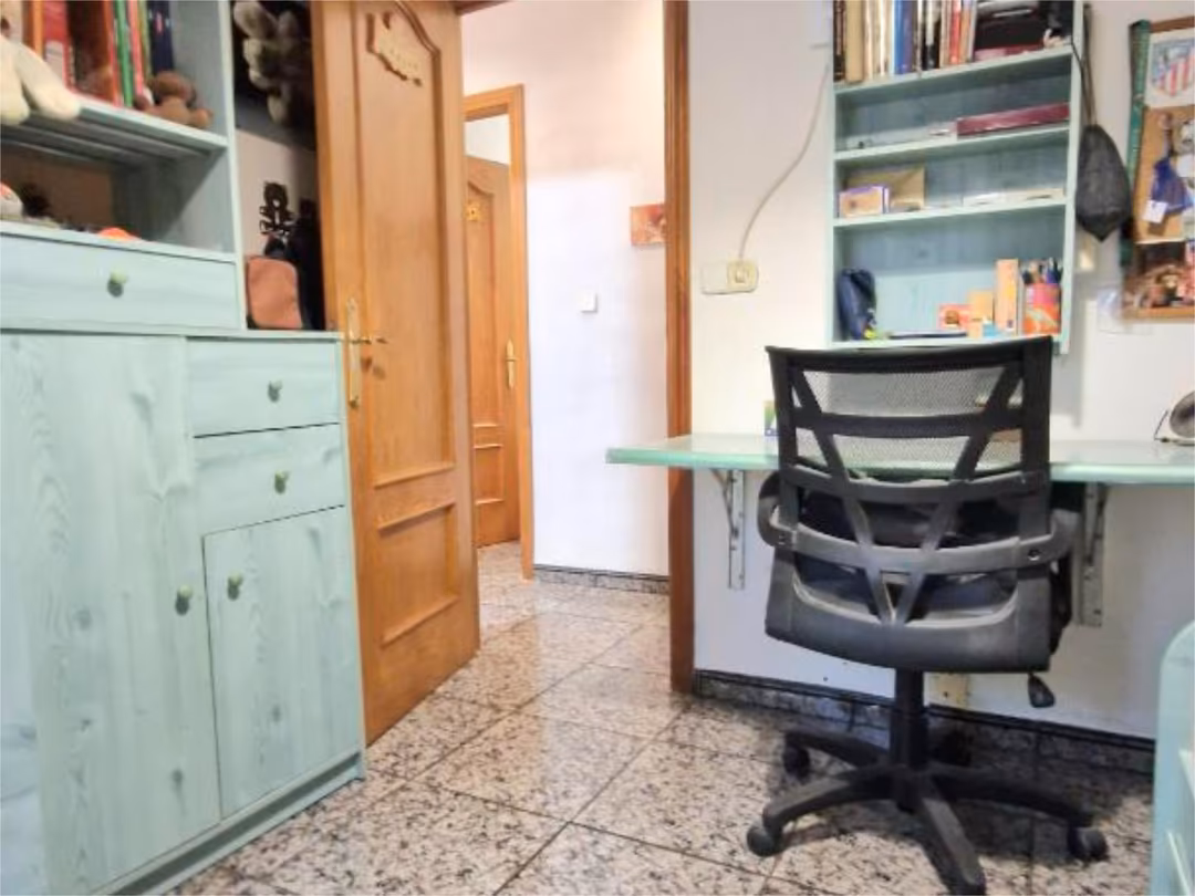 Piso en  Calle del Lago Iseo 5 - Foto 18