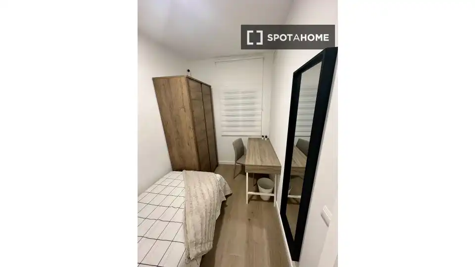 Piso en L'Hospitalet de Llobregat - Foto 11