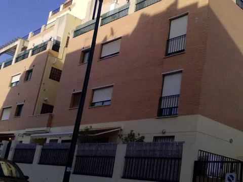 Piso en calle alonso de cárdenas, 9