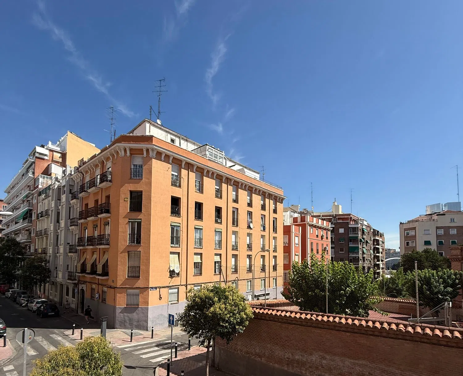 Piso en calle de Bocángel, 14 - Foto 3