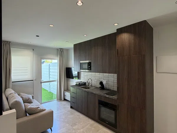 Estudio en calle Ramón del Valle Inclán, 7 - Foto 2