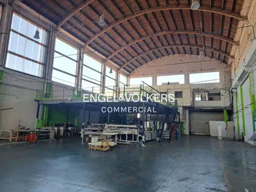 Nave Industrial en Terrassa - Foto 1