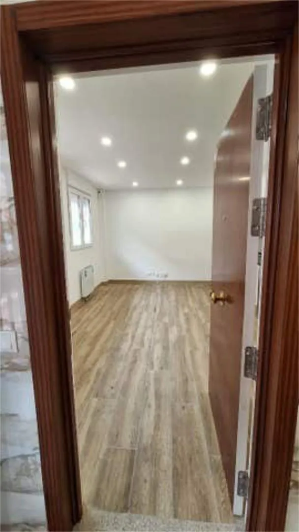 Piso en Juan de la Cierva - Foto 2