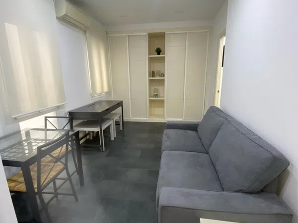 Piso en calle de Benito Gutiérrez, 21