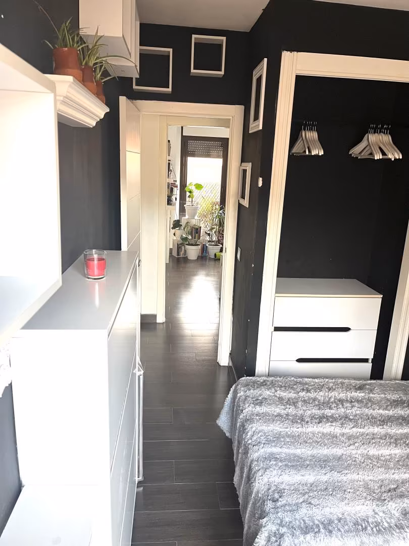 Piso en  Calle de María Sevilla Diago 36 - Foto 17