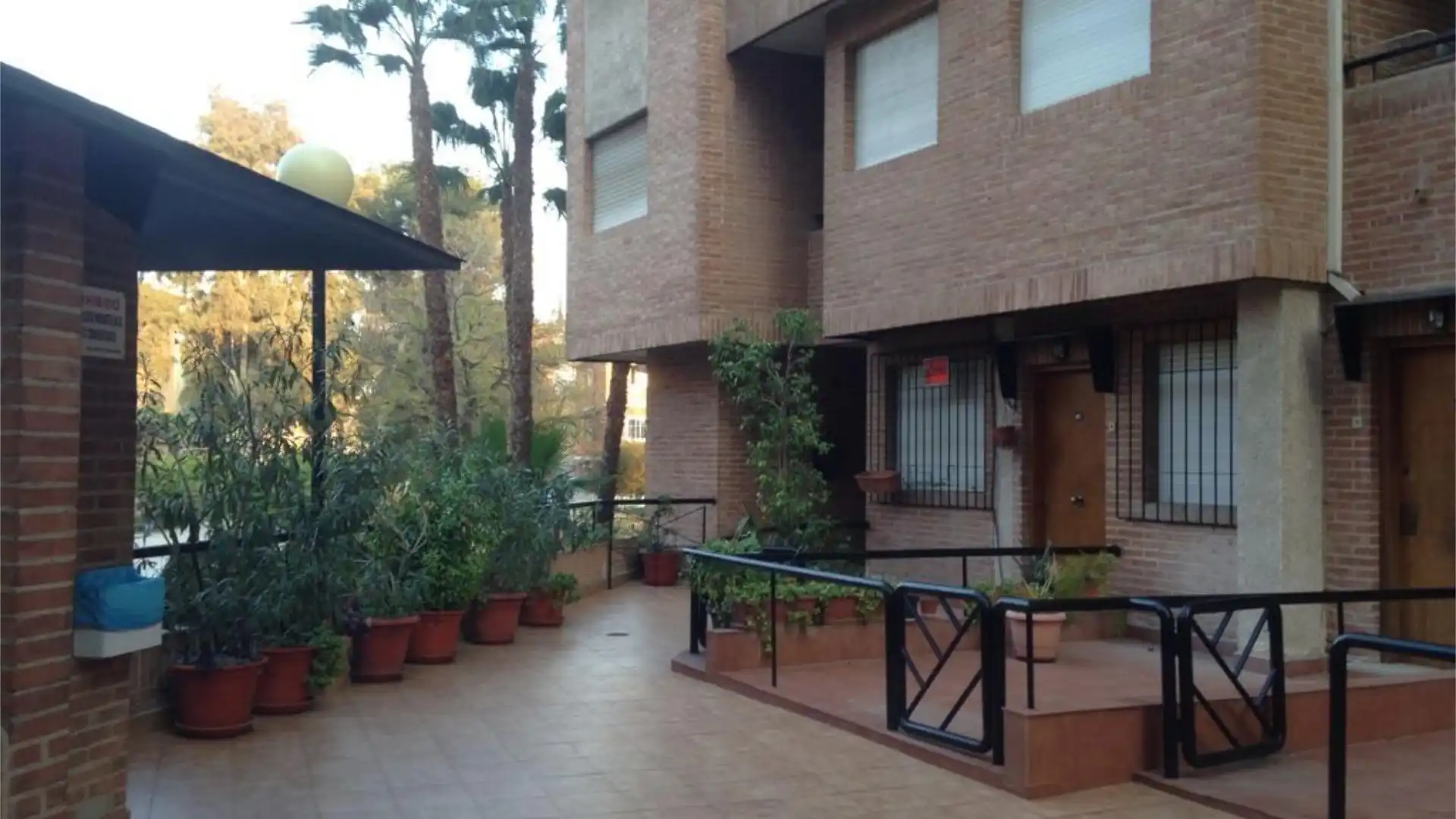 Piso en  Avenida Juan Antonio Perea 16 - Foto 1