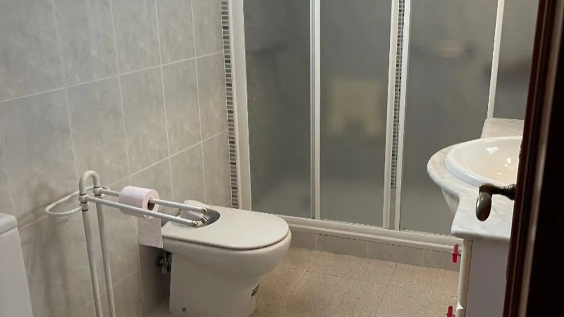 Piso en  Calle Blas Valero 33 - Foto 6