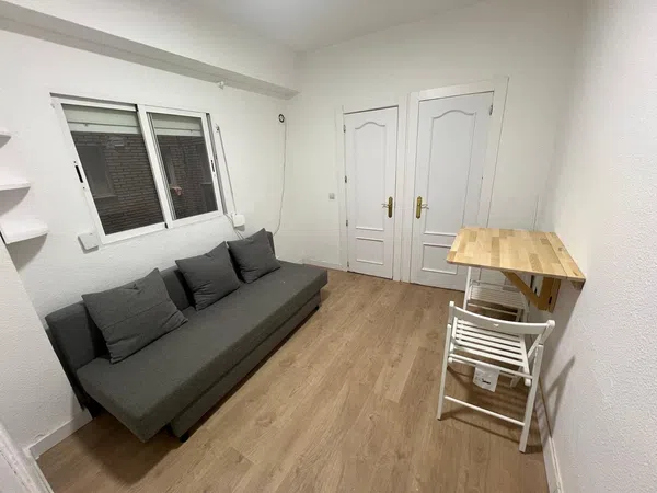 Piso en calle de Ercilla, 7