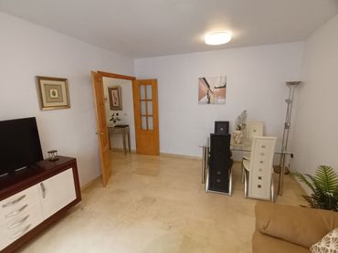 Piso en  Calle Ángel Ganivet 14 - Foto 3