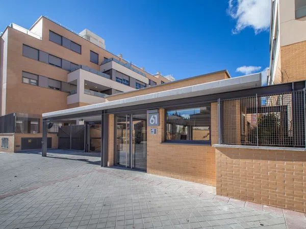 Piso en avenida del Santuario de Valverde, 61