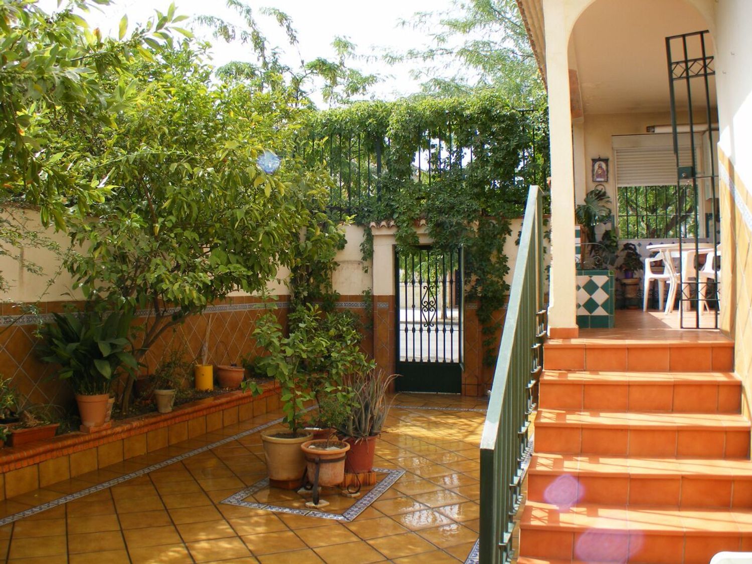 Chalet pareado en Avenida de Francisco Ayala, 11 - Foto 2