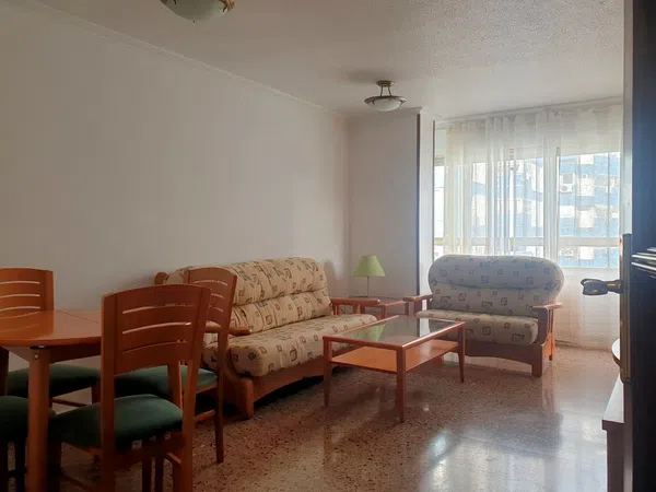 Piso en calle Arquitecto Morell, 9