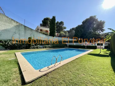 Casa adosada en Torrent - Foto 1