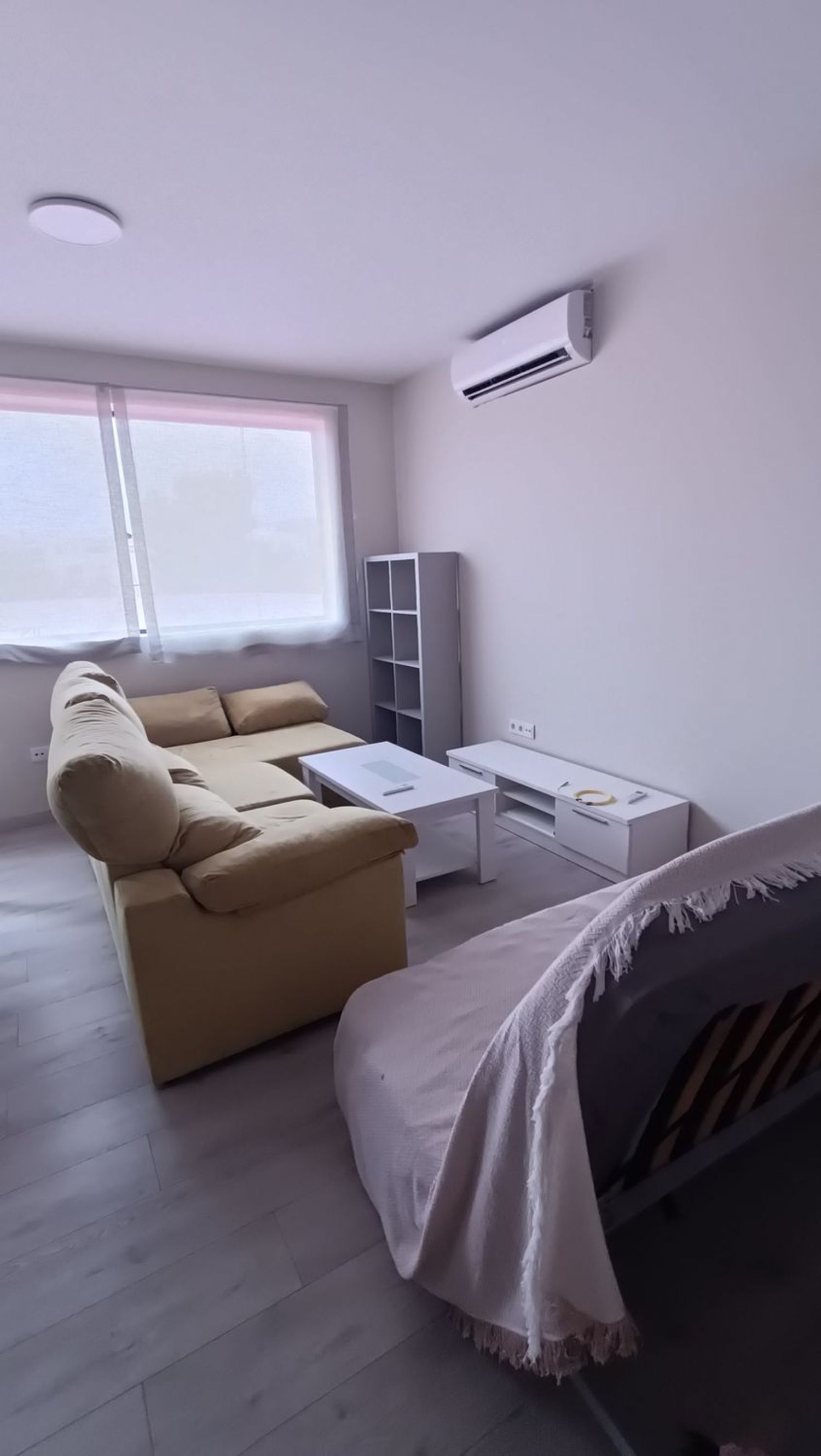 Estudio en calle Torremesas, 23 - Foto 1