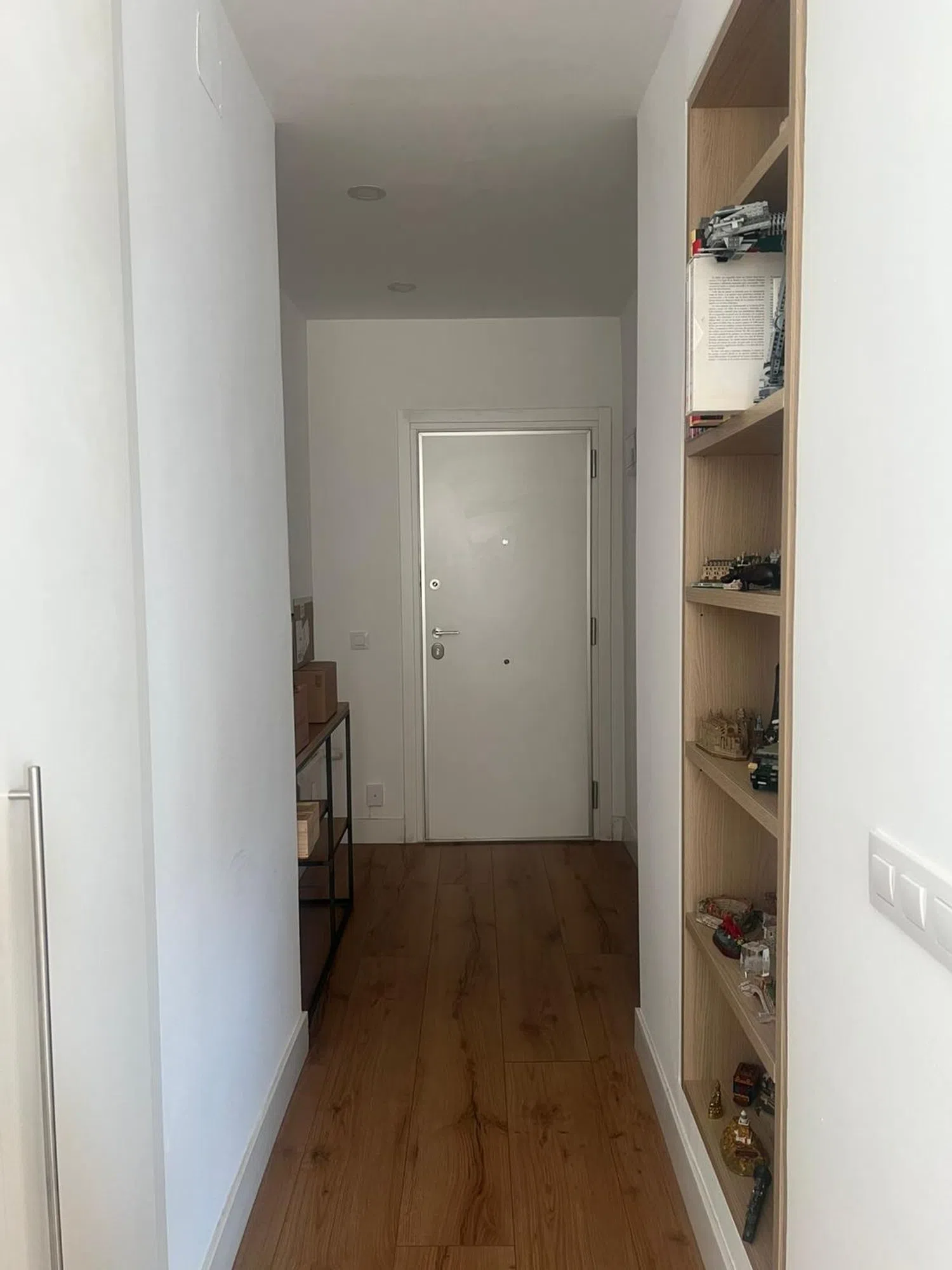 Estudio en calle de Orense, 18 - Foto 2