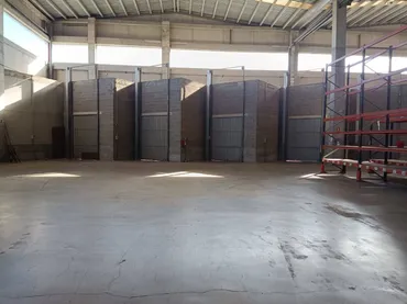 Nave Industrial en L'Hospitalet de Llobregat - Foto 2