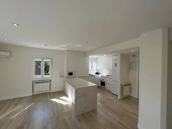 Piso en Barrio Bernabéu-Hispanoamérica