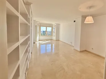 Piso en  Calle de Yerma 8 - Foto 3