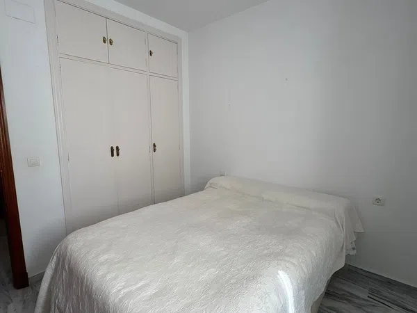 Chalet adosado en Calle Bruselas, 34 - Foto 2