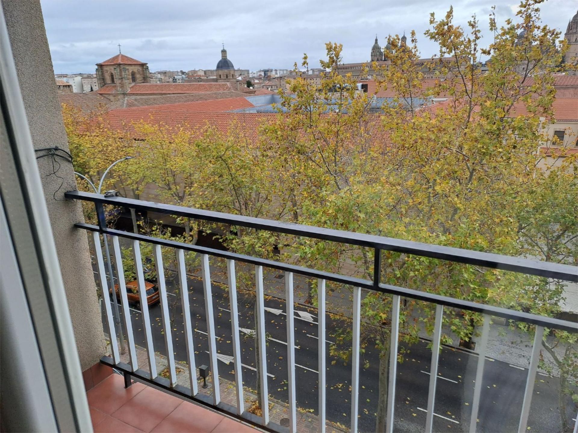 Piso en  Paseo de San Vicente 46 - Foto 3