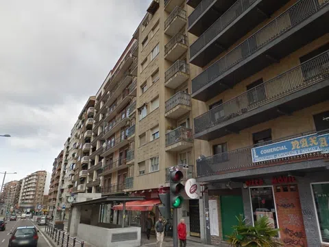 Piso en avenida de Portugal, 100