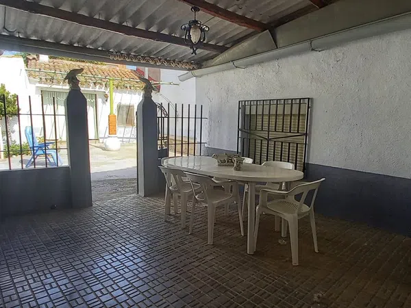 Casa de pueblo en Calle Talavera, 23 - Foto 2