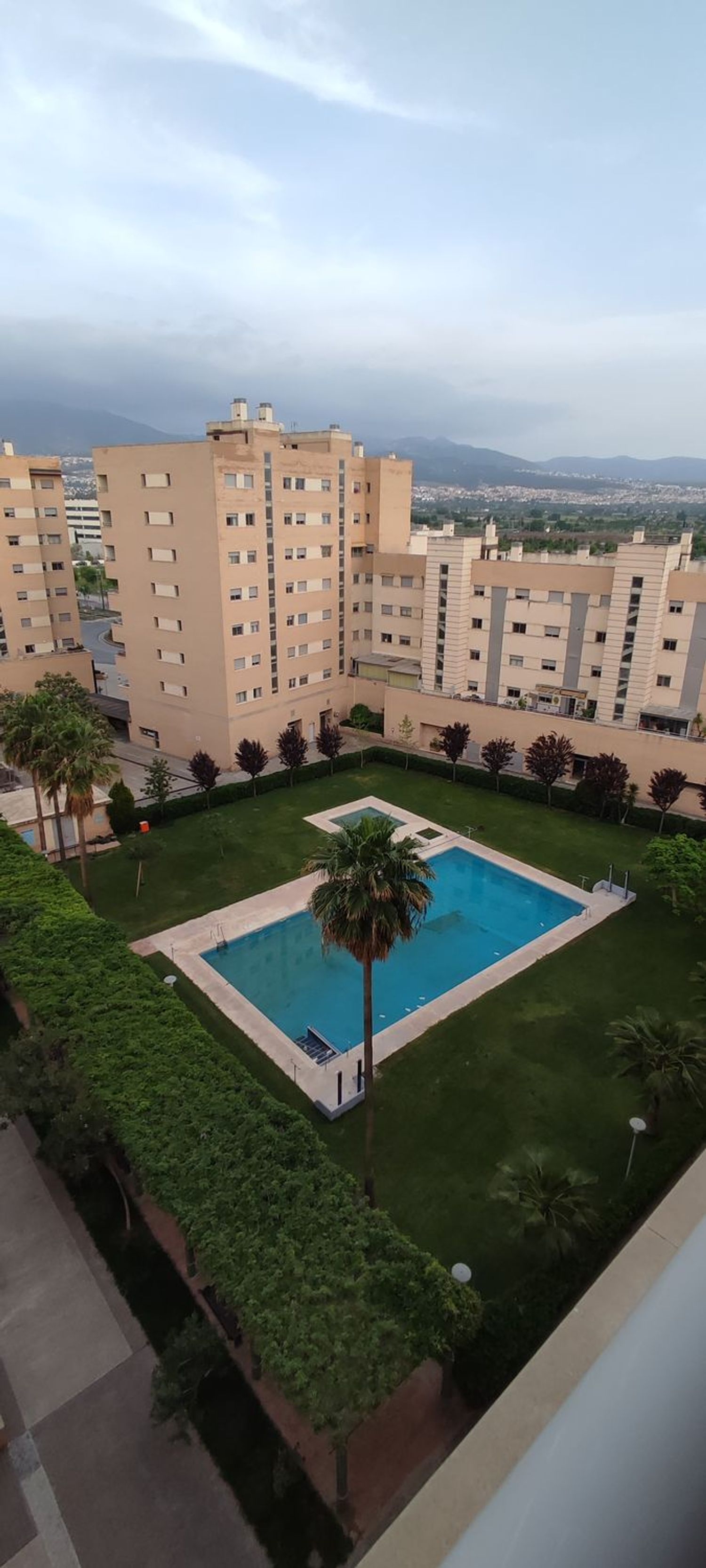 Piso en avenida de la Ilustración, 85 - Foto 2