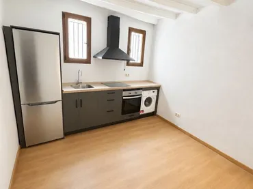 Piso en  Carrer Abat Oliba 7 - Foto 1