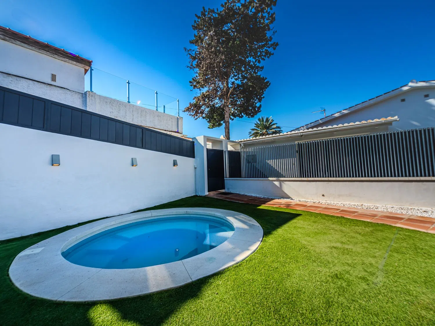 Chalet pareado en Urbanización Costabella, 17 CalleBerlin - Foto 2