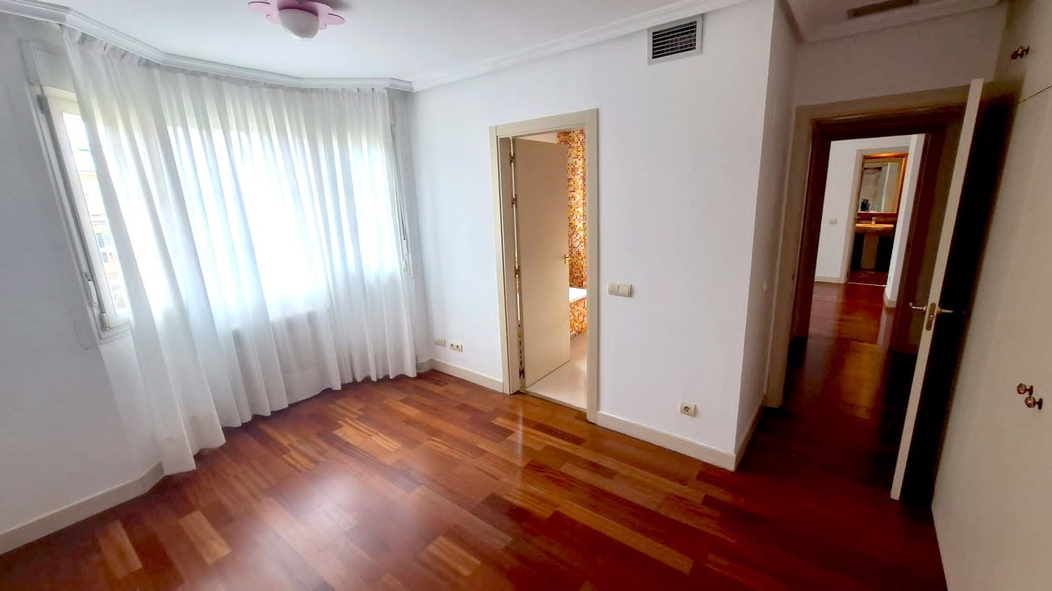 Chalet pareado en Avenida Bellas Artes, Zona norte - Foto 25