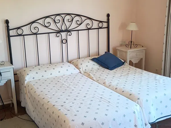 Chalet adosado en Camino Cortes s/n, Guadalmina Alta - Foto 4