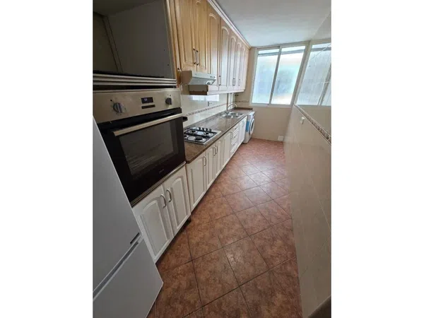 Piso en Calle Pascual de la Mata - Foto 32