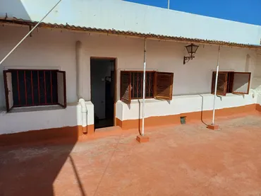 Casa adosada en  Calle Juan Naranjo Diaz 36 - Foto 3