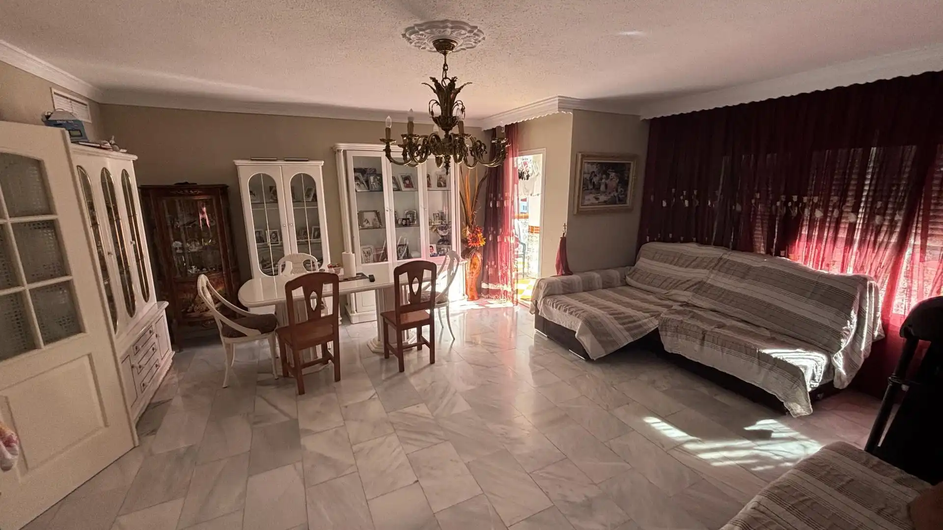 Piso en  Calle Sierrezuela 72 - Foto 2