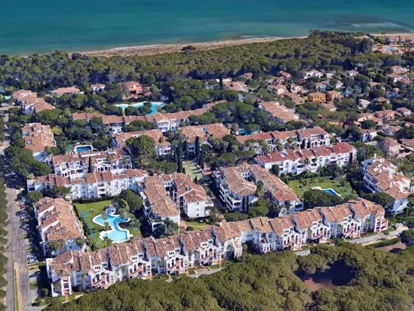 Piso en avenida de la Peseta, 66 - Foto 2