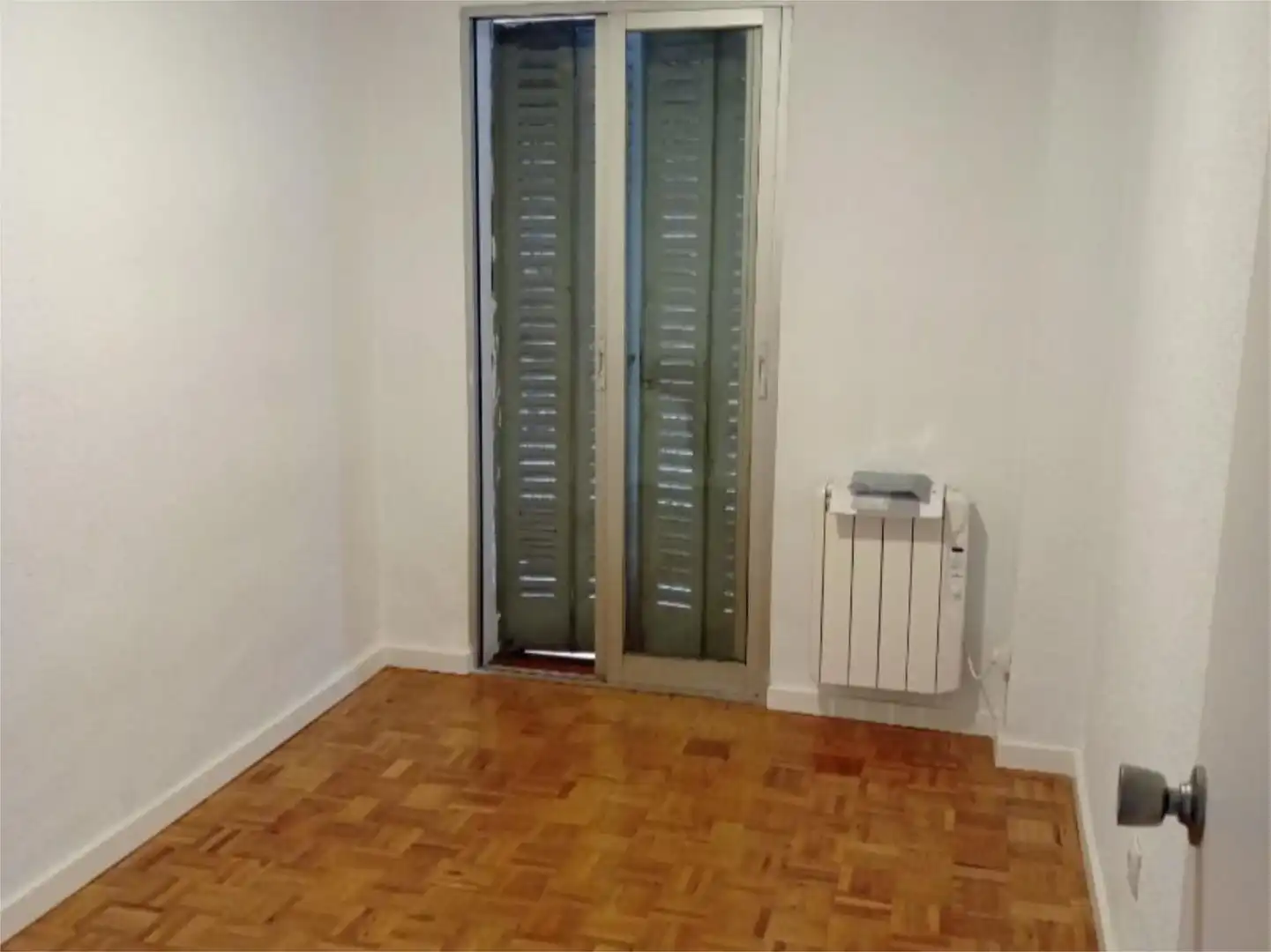 Piso en  Calle de Francisco Madariaga 24 - Foto 2