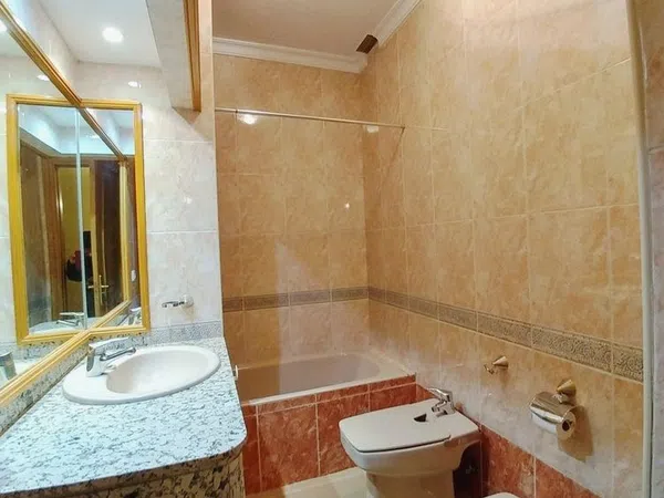 Chalet adosado en Urb. urbanizacion parque rozas Barrio El Pinar- Punta Galea - Foto 28