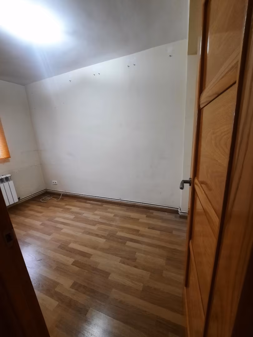 Piso en  Calle de San Restituto 8 - Foto 12