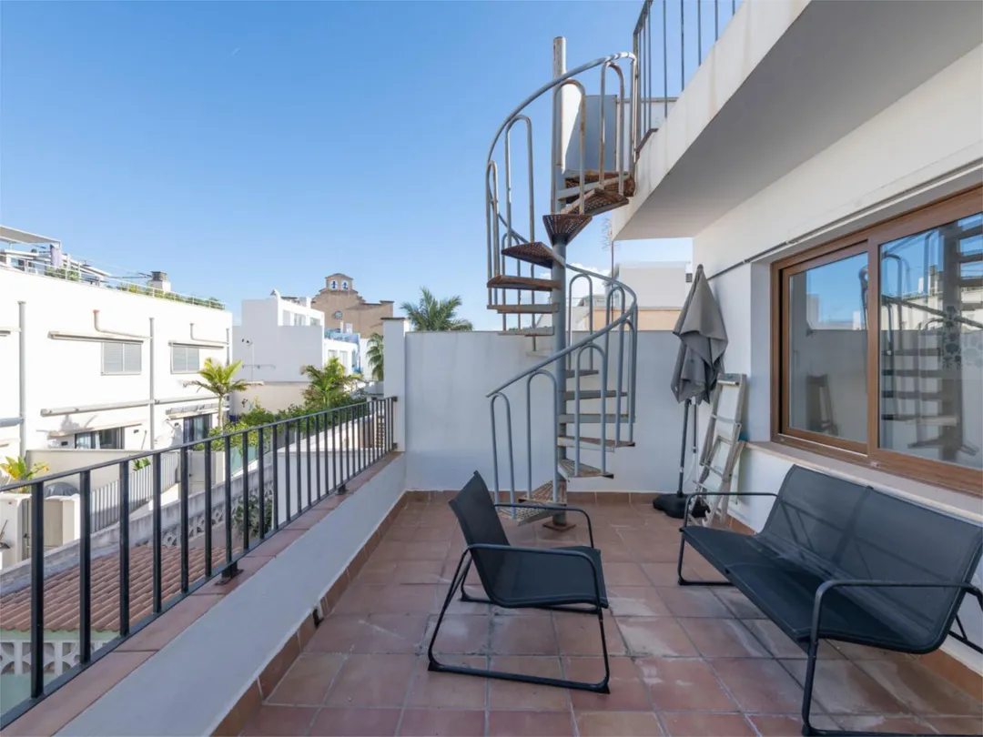 Casa adosada en  Carrer de la Palmera 23 - Foto 14