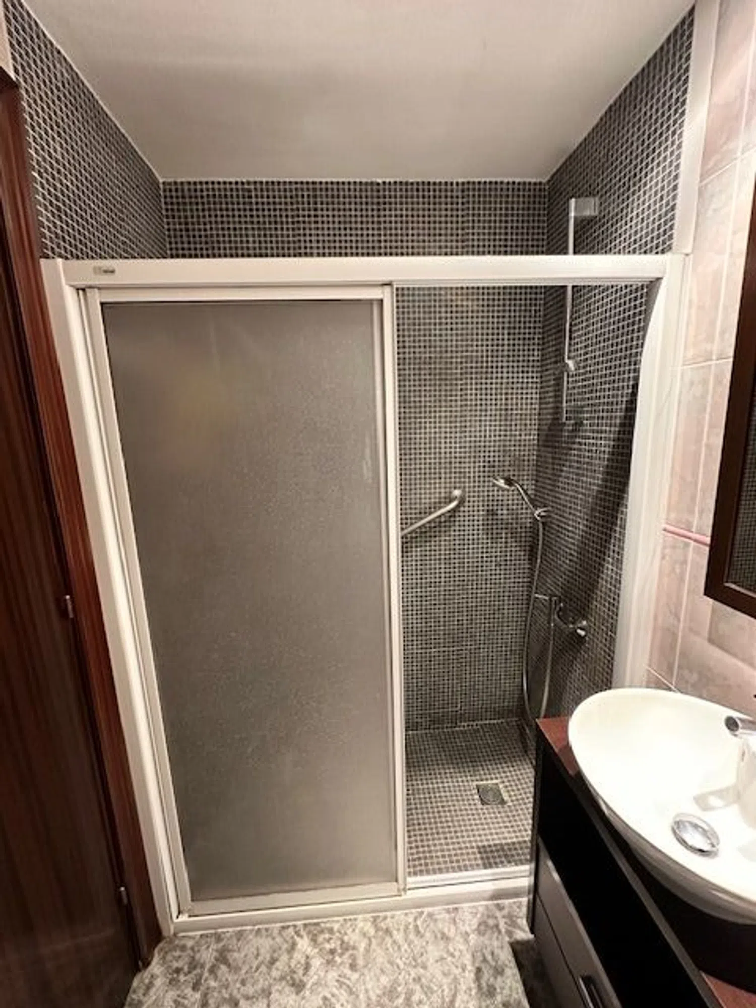 Piso en calle de la Indústria, 152 - Foto 16