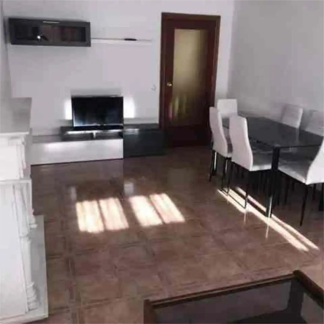 Piso en Siles - Foto 2