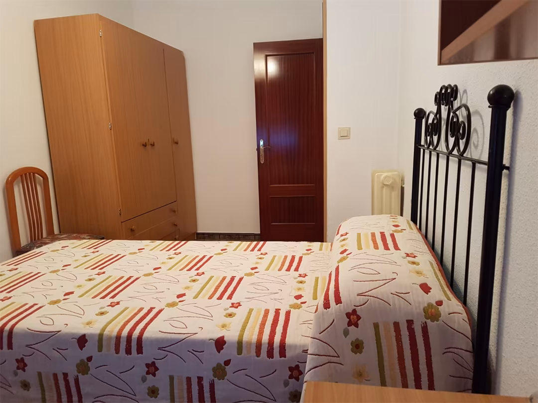 Piso en  Calle Javier de Burgos 2T - Foto 4