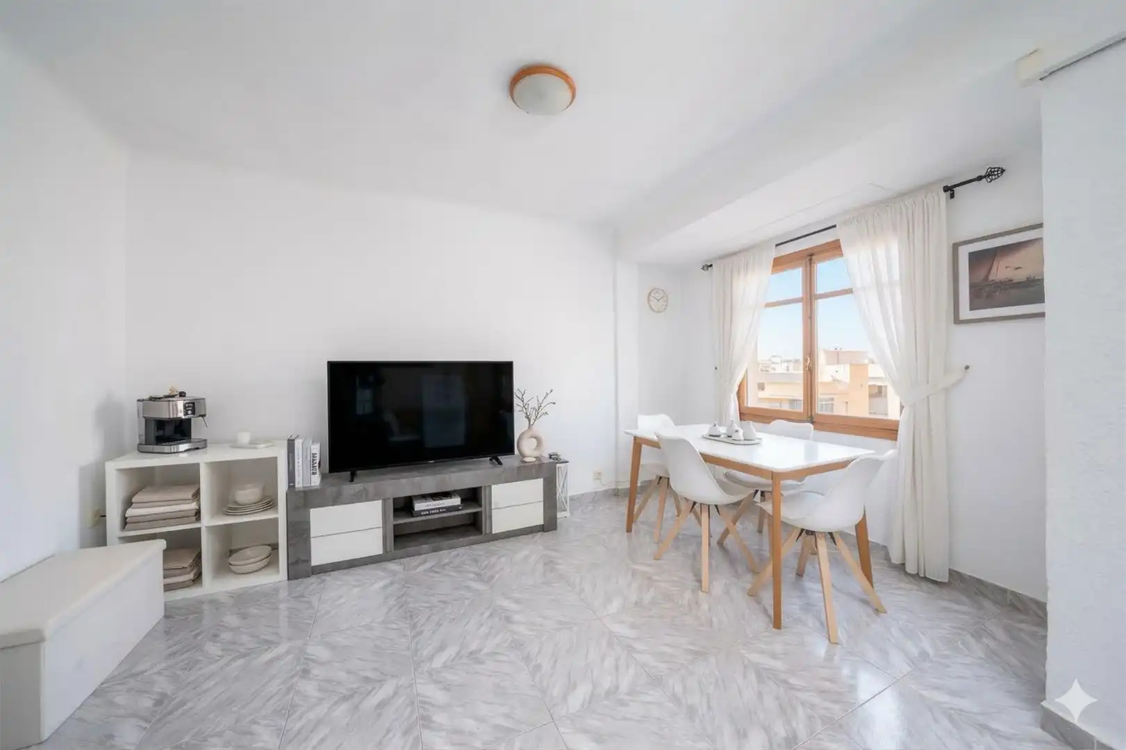 Piso en  Carrer Francisco Giner de los Ríos 9 - Foto 5